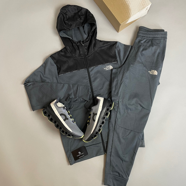 The North Face Outline Tracksuit Grey