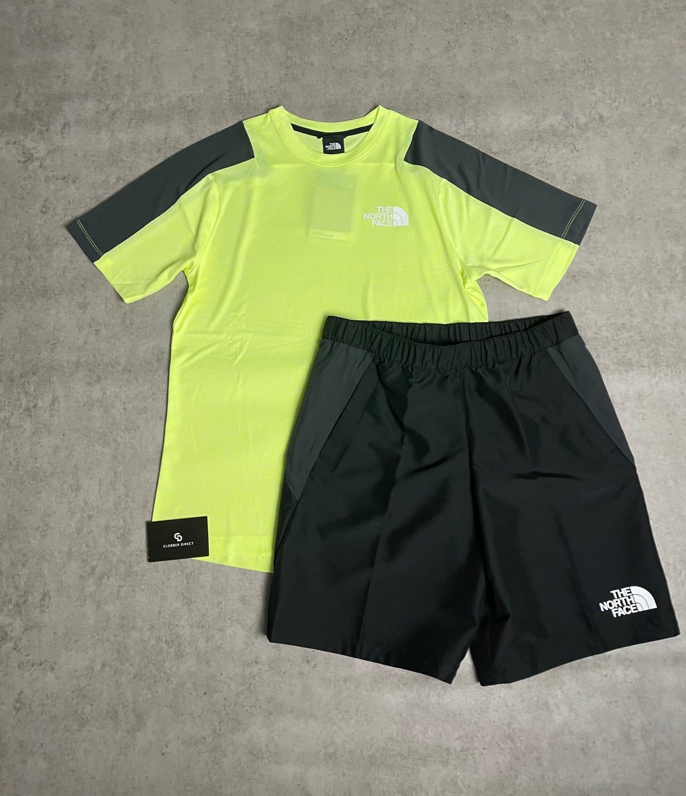 The North Face Mountain Athletic Volt Set