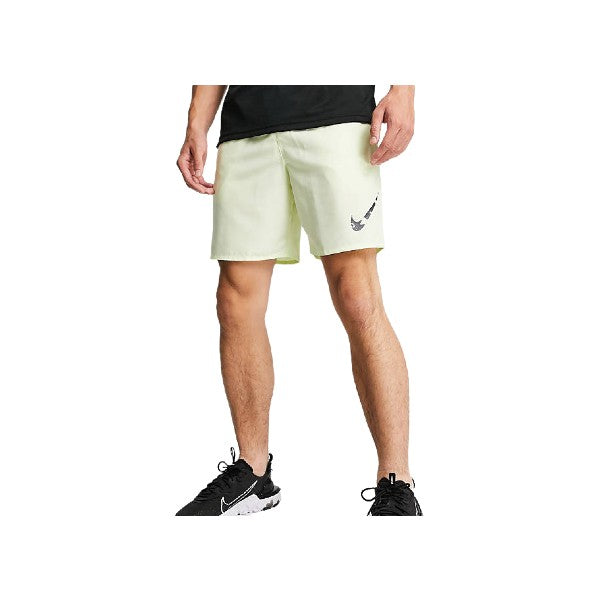 Nike Wild Run Shorts Volt